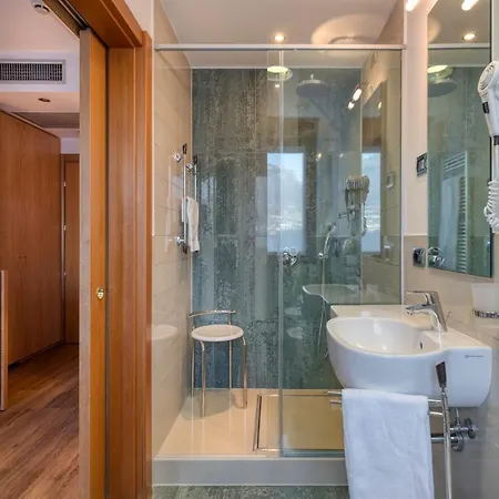 史波堤泰伦酒店 特伦托