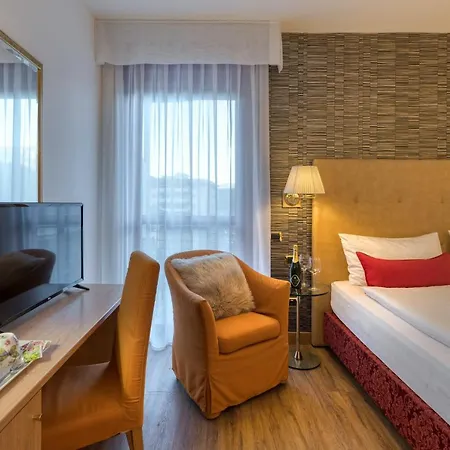 史波堤泰伦酒店 特伦托