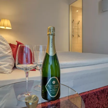 史波堤泰伦酒店 酒店