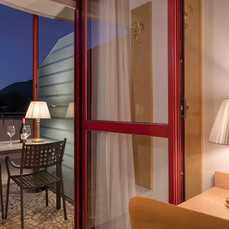 史波堤泰伦酒店 酒店